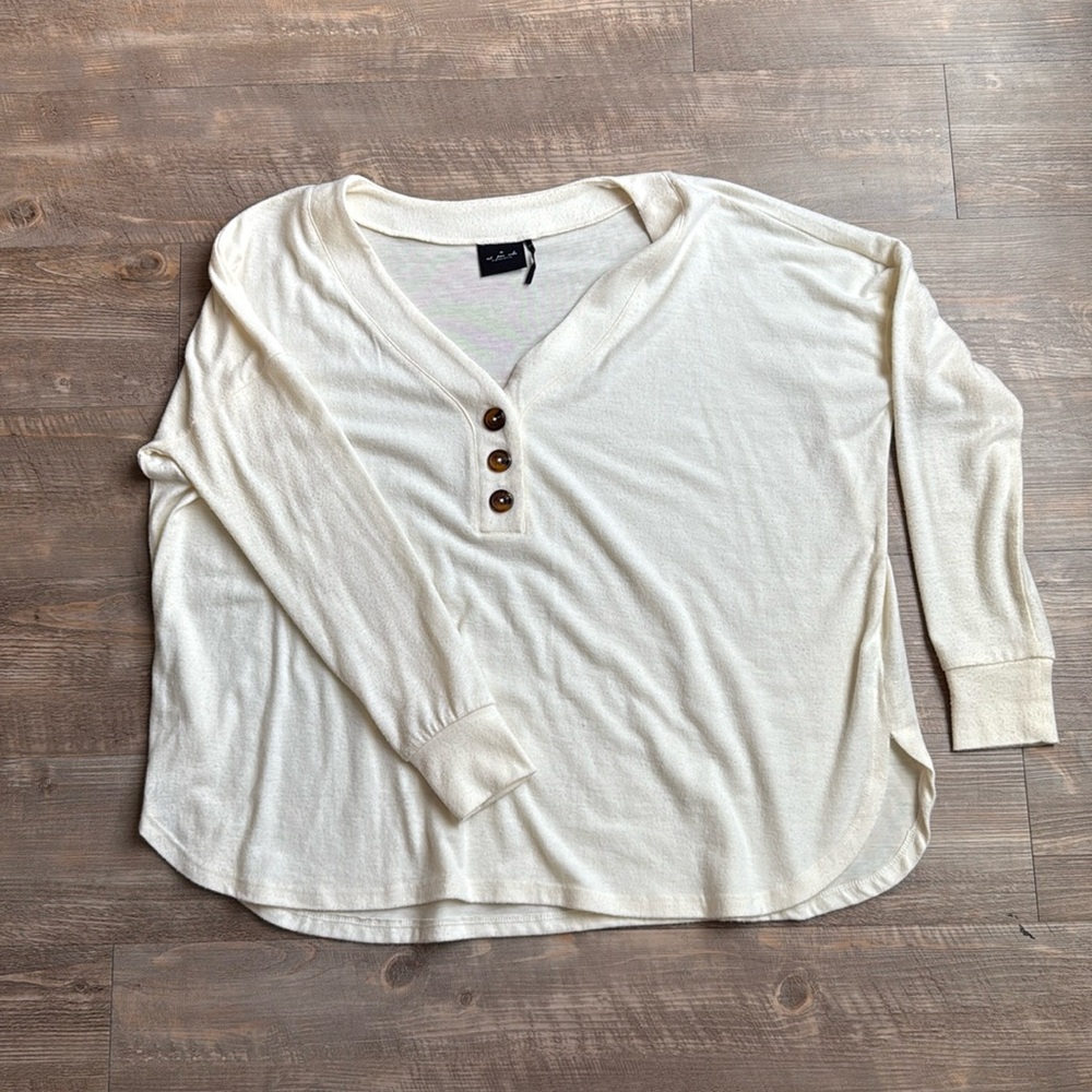 Urban Outfitters Long Sleeve Shirt